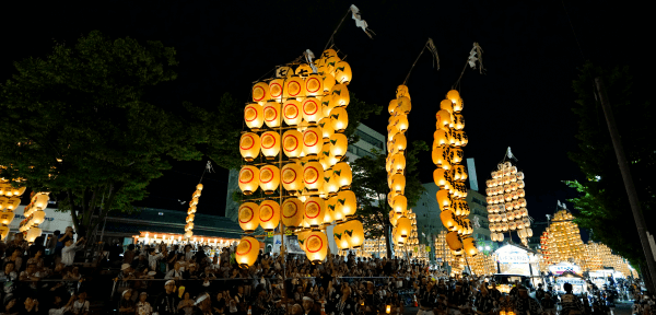 Summer: Pray for a good harvest at the Akita Kanto Festival