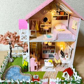 Miniature Dollhouse